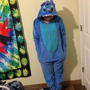 Selling a L Jumpsuit of Stitch